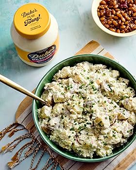 View media content in full screen